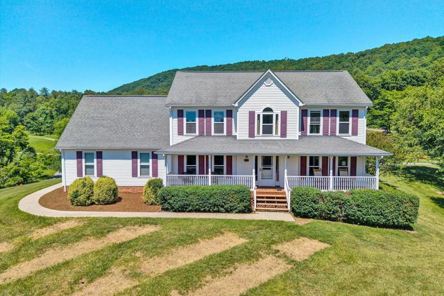 1351 Archway RD, Blue Ridge, VA 24064