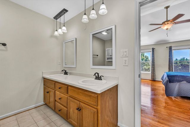 1351 Archway RD, Blue Ridge, VA 24064