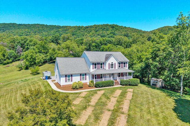 1351 Archway RD, Blue Ridge, VA 24064