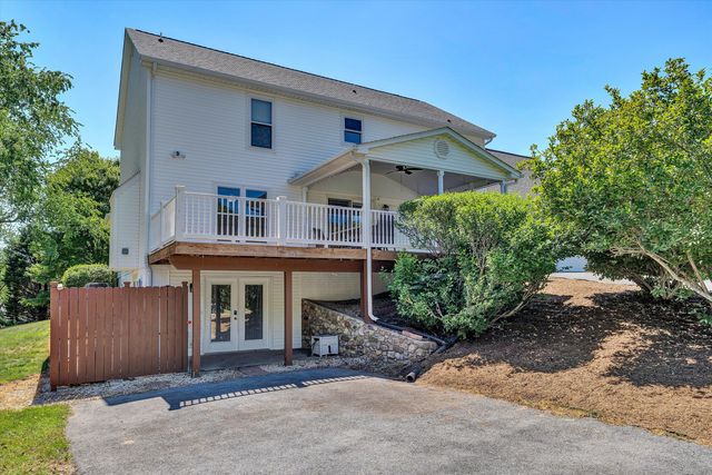 1351 Archway RD, Blue Ridge, VA 24064