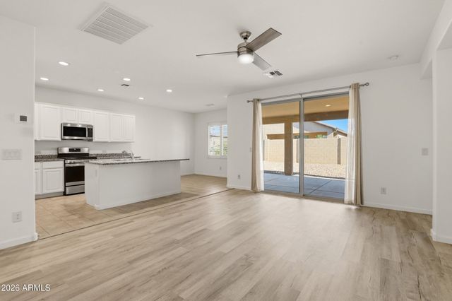 4075 W PAINTED HORSE Drive, Eloy, AZ 85131