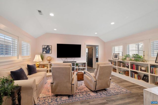 3286 ROWCROSS ST, Crozet, VA 22932