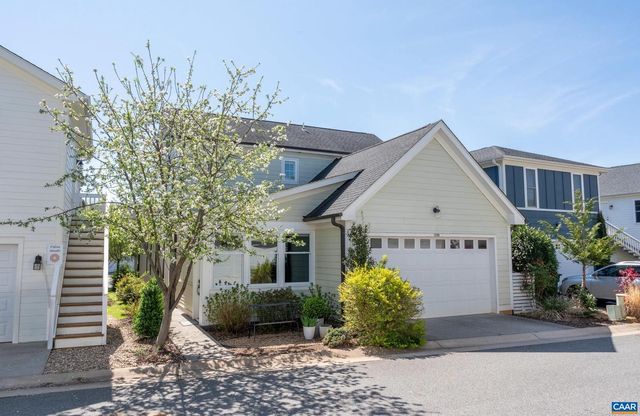 3286 ROWCROSS ST, Crozet, VA 22932
