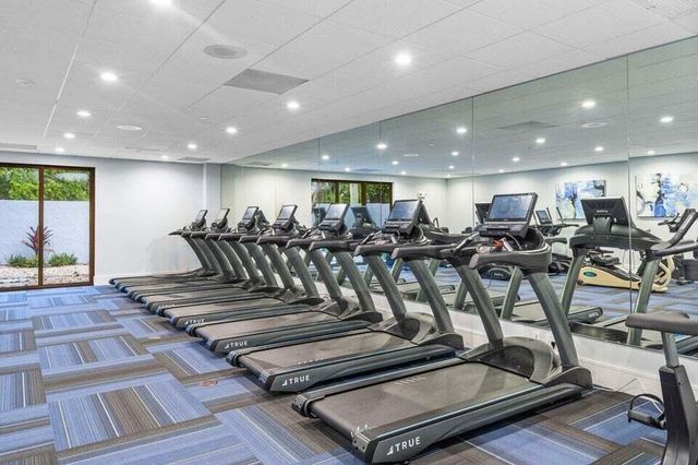 7290 Kinghurst Drive 406, Delray Beach, FL 33446