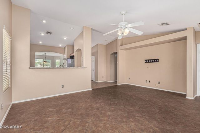 1634 E HARWELL Road, Phoenix, AZ 85042