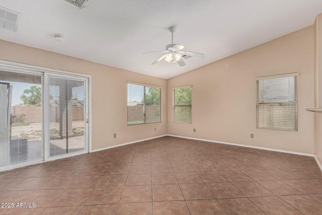 1634 E HARWELL Road, Phoenix, AZ 85042