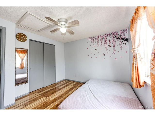 2164 Hackberry Cir, Longmont, CO 80501