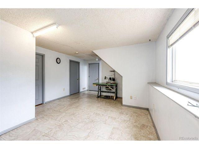 2164 Hackberry Cir, Longmont, CO 80501