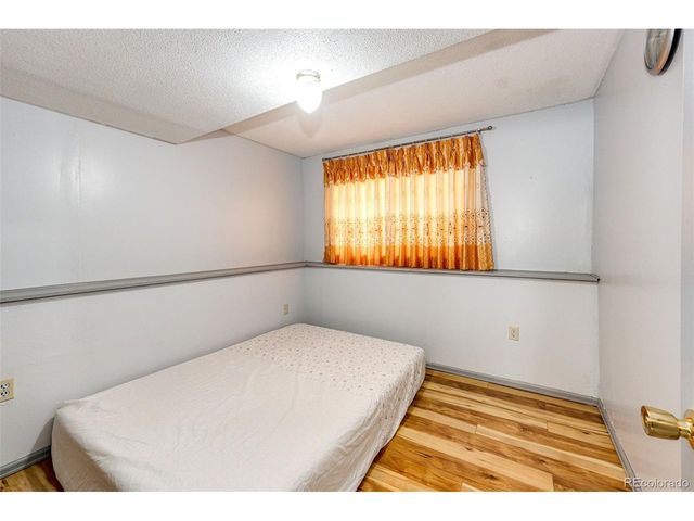 2164 Hackberry Cir, Longmont, CO 80501