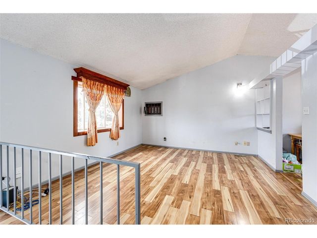 2164 Hackberry Cir, Longmont, CO 80501