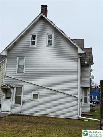 170 Whitfield Street Floor 1, Nazareth Boro, PA 18064