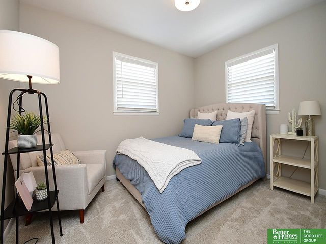 7309 S Wedgewood Drive, Lincoln, NE 68510