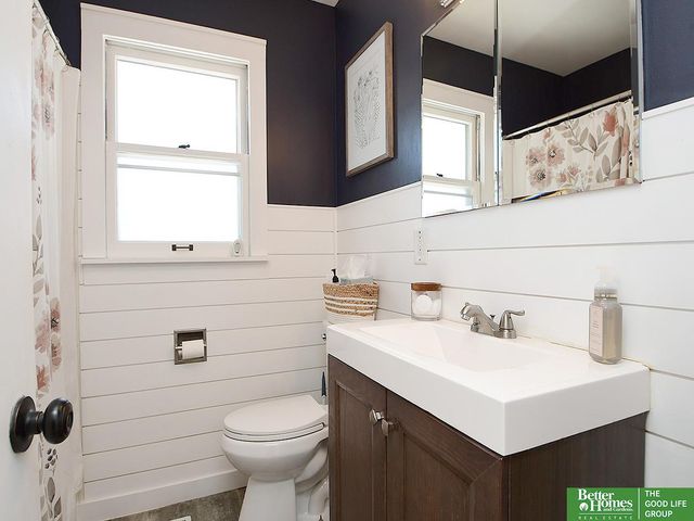 7309 S Wedgewood Drive, Lincoln, NE 68510