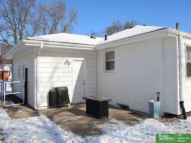 7309 S Wedgewood Drive, Lincoln, NE 68510