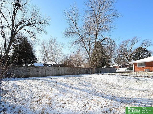 7309 S Wedgewood Drive, Lincoln, NE 68510