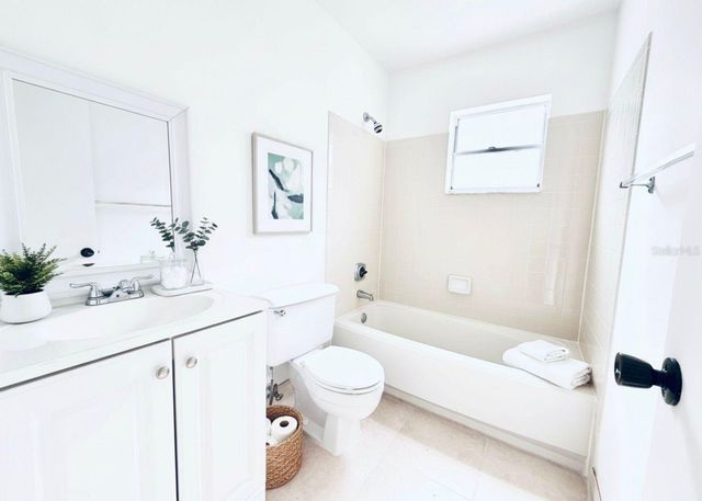 10616 LEAFY WAY, Orlando, FL 32821