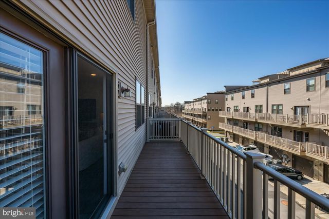 44840 TIVERTON SQ, Ashburn, VA 20147