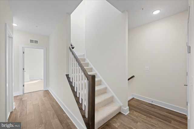 44840 TIVERTON SQ, Ashburn, VA 20147