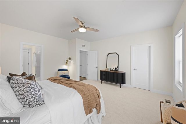 44840 TIVERTON SQ, Ashburn, VA 20147