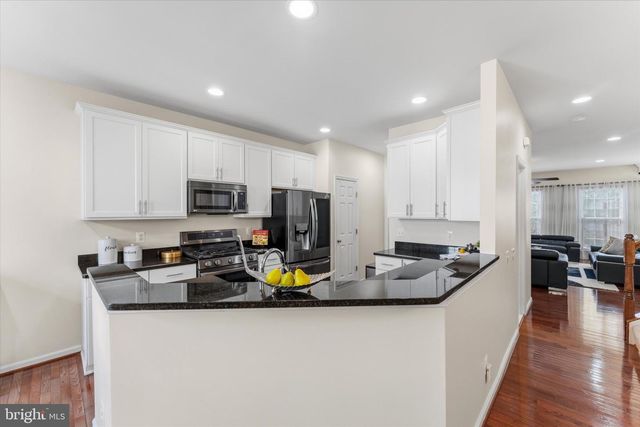 13976 TANNERS HOUSE WAY, Centreville, VA 20121