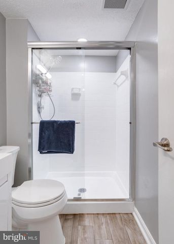 916 BERNARD ST, Alexandria, VA 22314