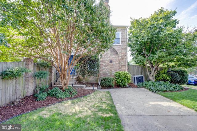 916 BERNARD ST, Alexandria, VA 22314