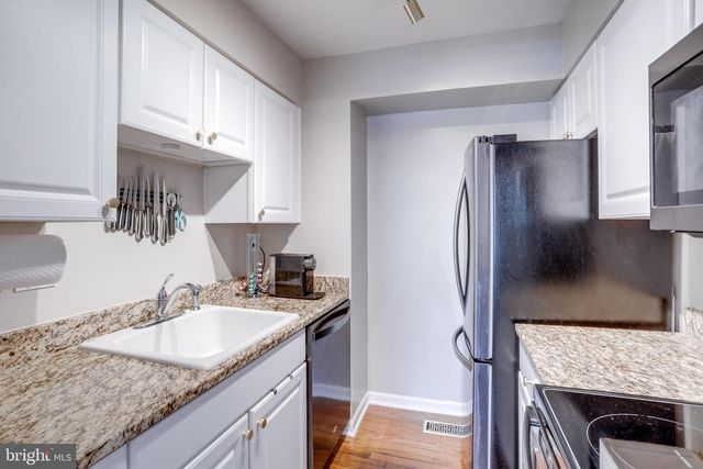 916 BERNARD ST, Alexandria, VA 22314