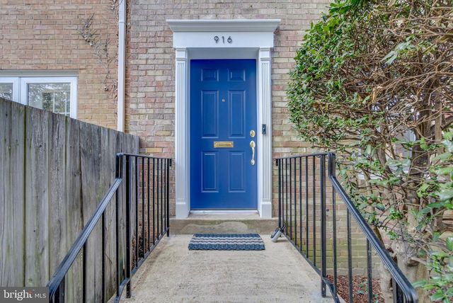 916 BERNARD ST, Alexandria, VA 22314
