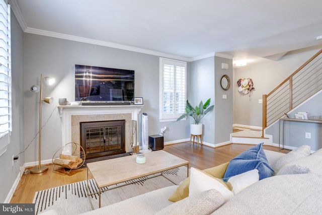 916 BERNARD ST, Alexandria, VA 22314