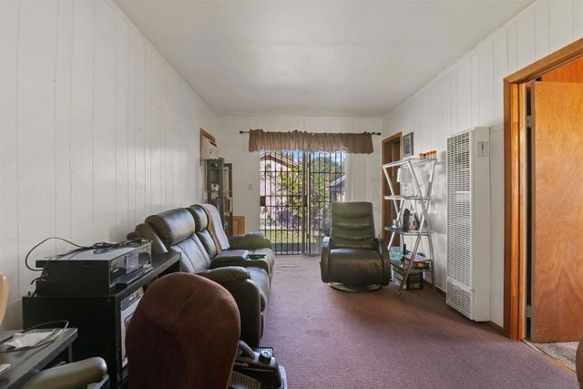 123 E 85th St, Los Angeles, CA 90003