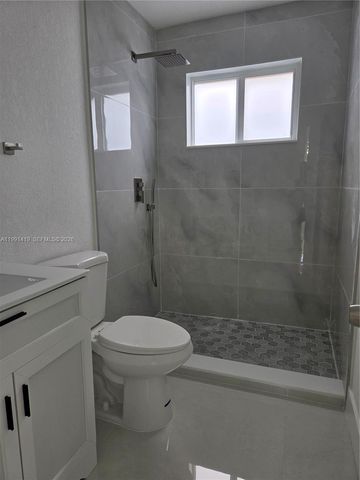 1781 NW 49th St, Miami, FL 33142