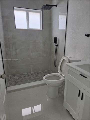 1781 NW 49th St, Miami, FL 33142