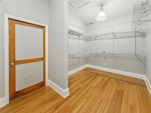 6567 Tahiti Way, Flowery Branch, GA 30542