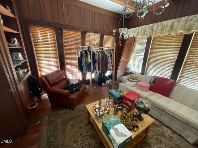 1202 E Cumberland Street, Dunn, NC 28334