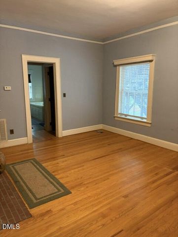 1202 E Cumberland Street, Dunn, NC 28334