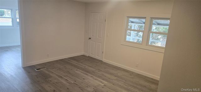 525 Riverleigh Ave Unit 116, Riverhead, NY 11901