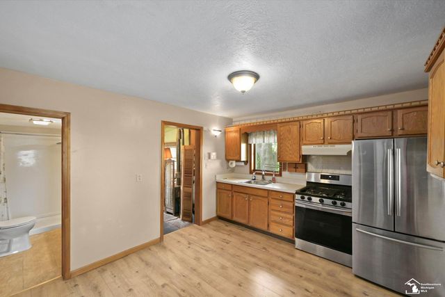 750 E Labo Road, Ash Twp, MI 48117