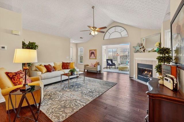 298 Waterside Drive, Delaware, OH 43015