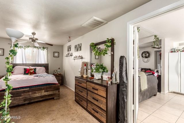 7127 W HOLLY Street, Phoenix, AZ 85035