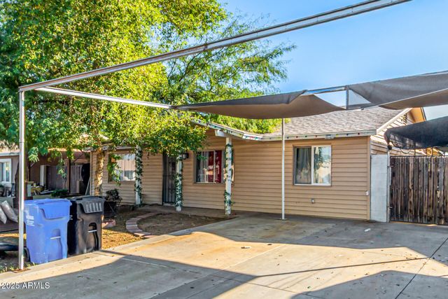 7127 W HOLLY Street, Phoenix, AZ 85035