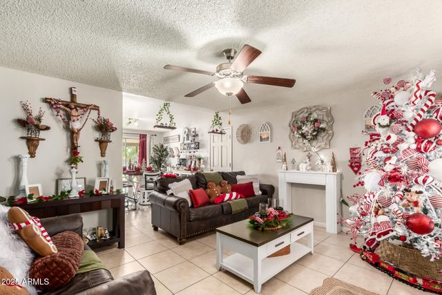 7127 W HOLLY Street, Phoenix, AZ 85035