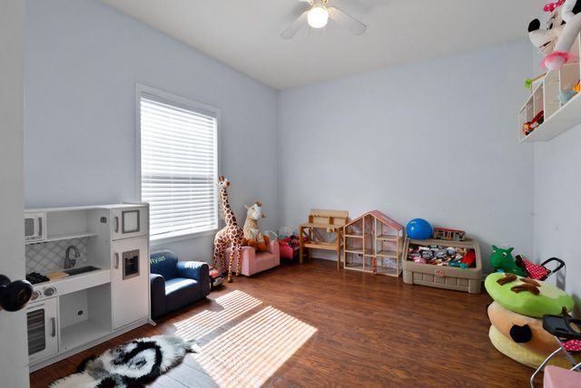 2131 Pepperbush Avenue, Chesterton, IN 46304