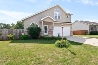 2131 Pepperbush Avenue, Chesterton, IN 46304