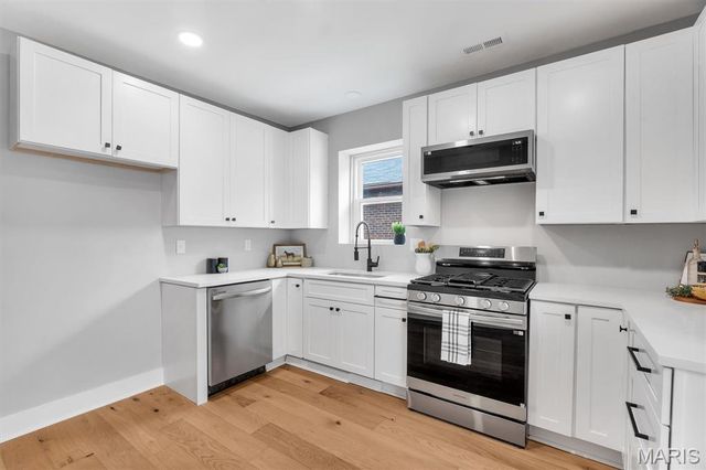 5810 S Kingshighway Boulevard, St Louis, MO 63109