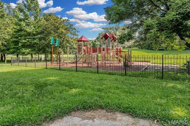5810 S Kingshighway Boulevard, St Louis, MO 63109