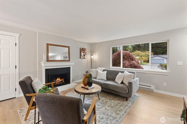 2317 164th Place SE, Bothell, WA 98012