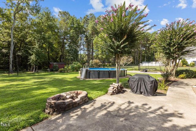 9177 Fox Run Road, Bailey, NC 27807