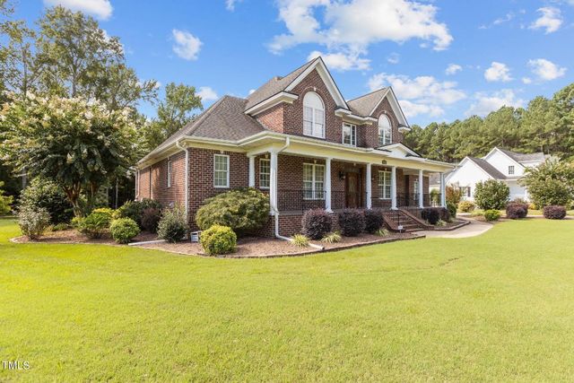 9177 Fox Run Road, Bailey, NC 27807