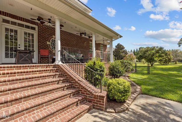 9177 Fox Run Road, Bailey, NC 27807