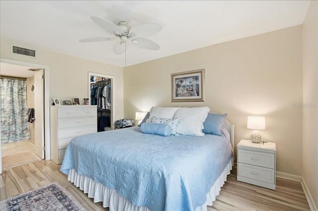 755 VILLAGE CIRCLE 203, Venice, FL 34292